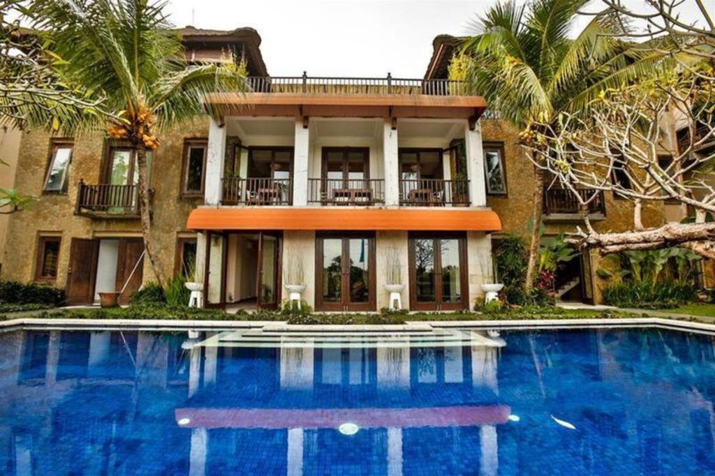 Anhera & Hotel 4*