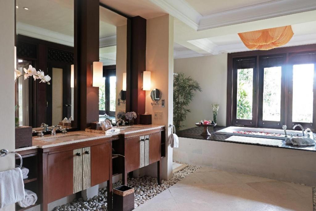 Hotel Anhera & Ubud (Bali)