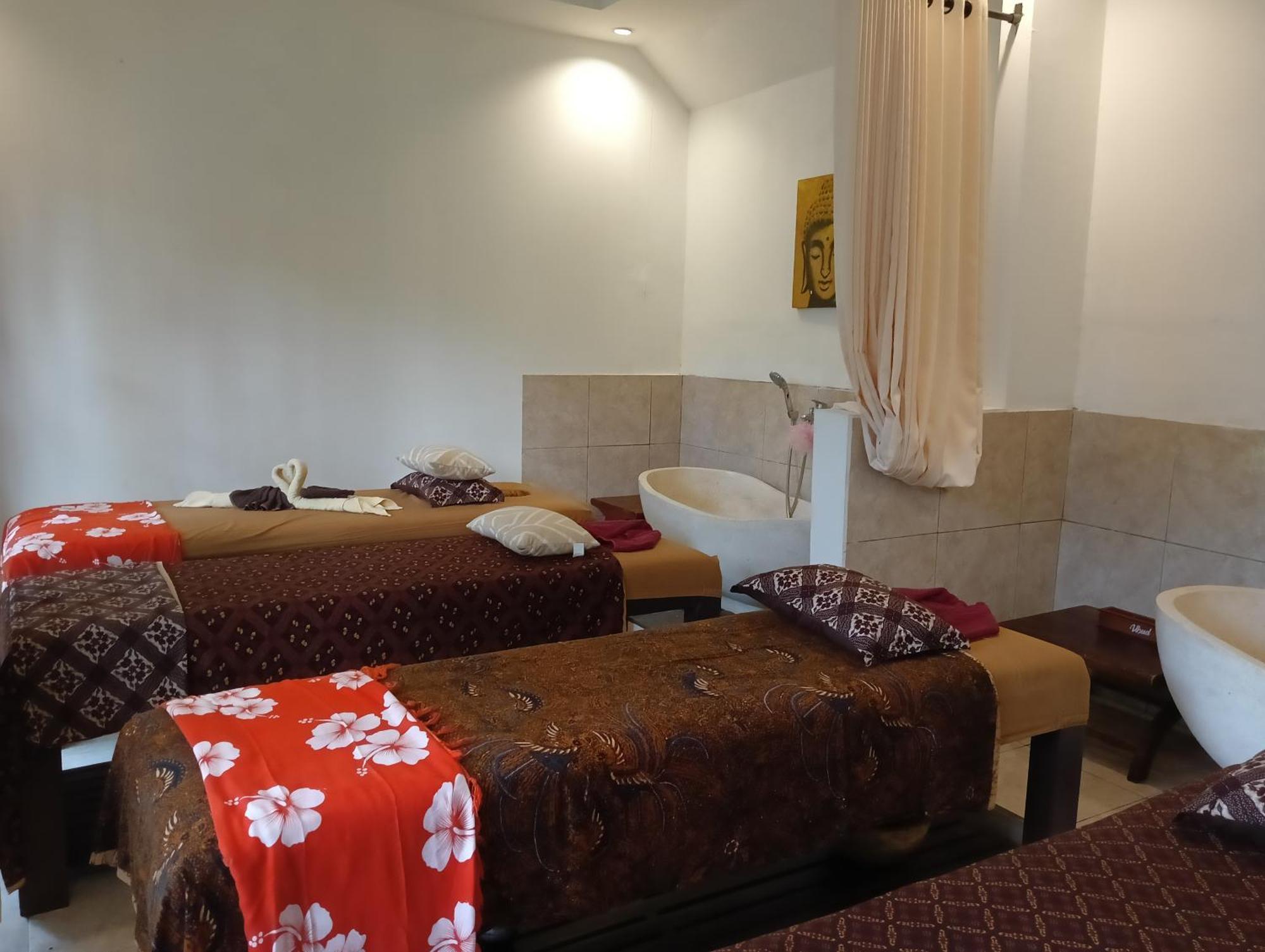 Wisma tamu Liyer Spirit House 3*