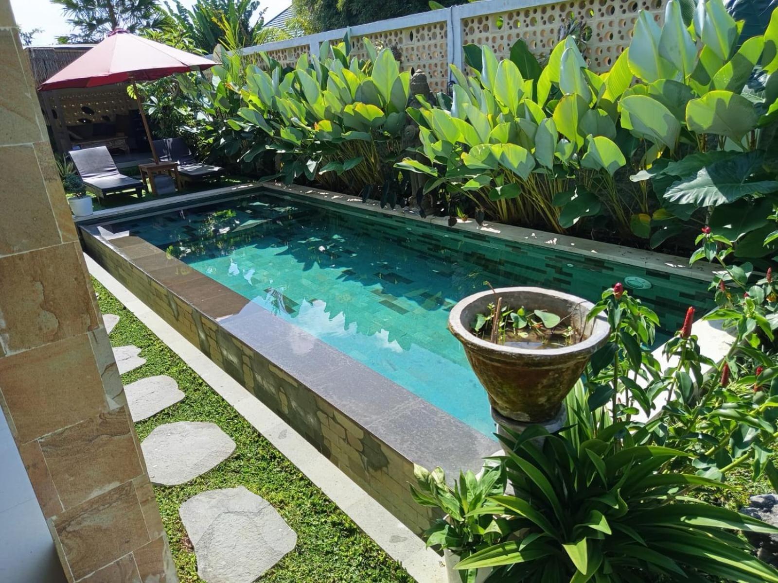 Puri Ume Dewi Private Villa With 3 Room Bed & Breakfast