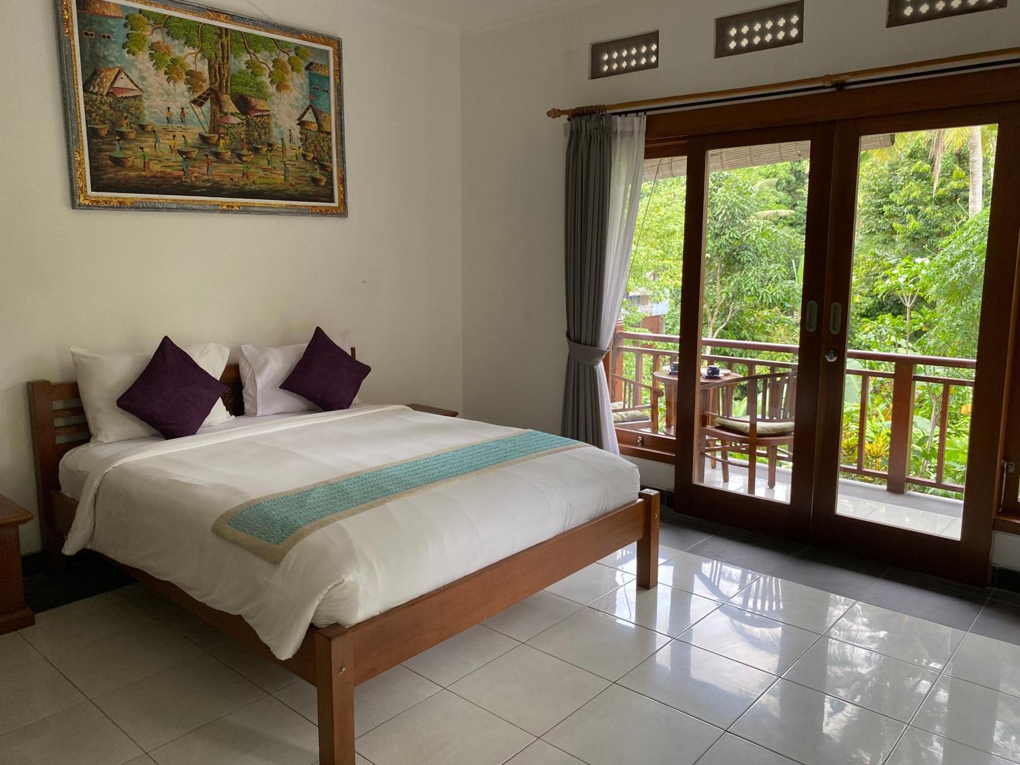 Bed & Breakfast Nyoman 2*