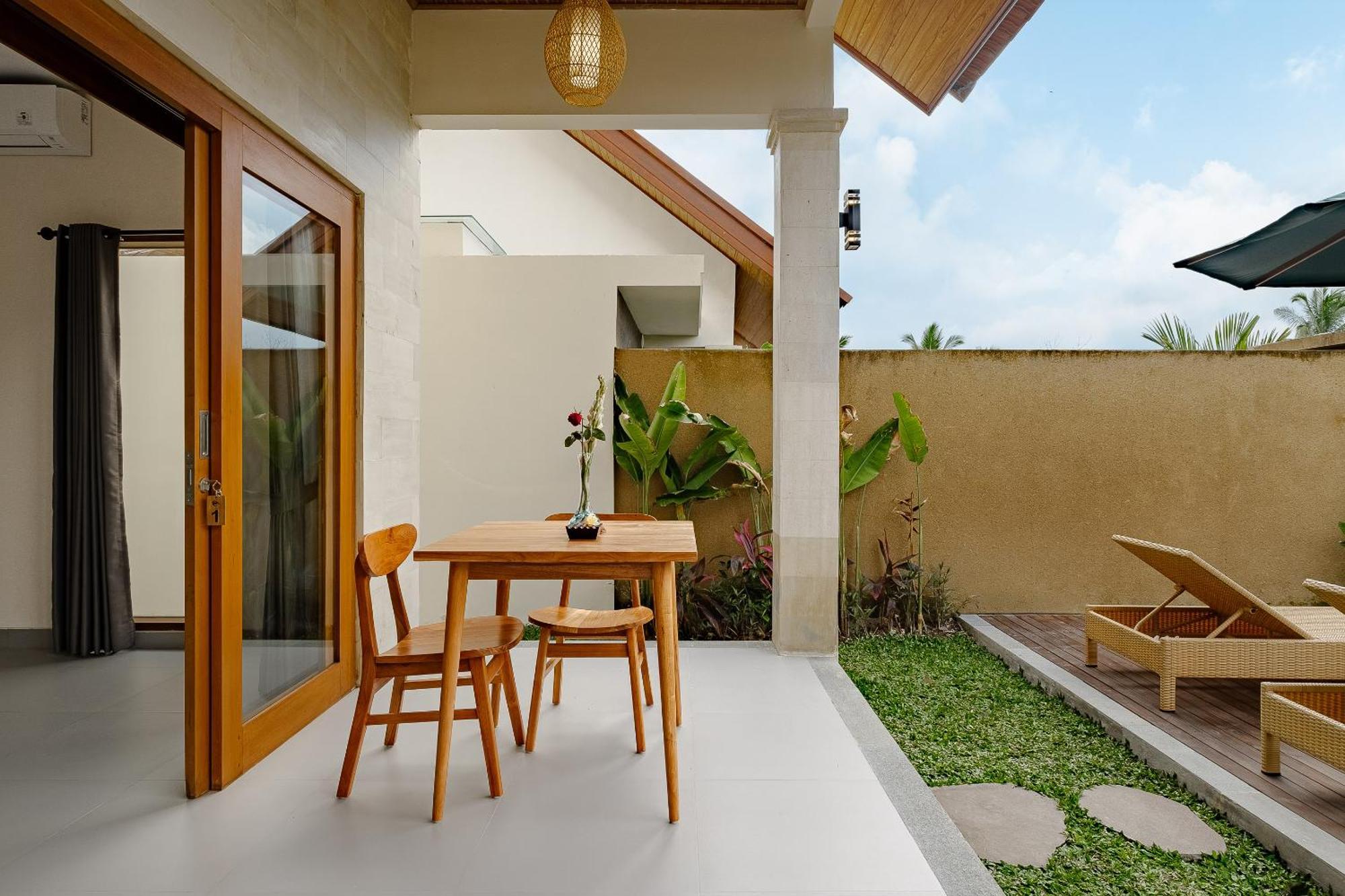 Villa Pelana *