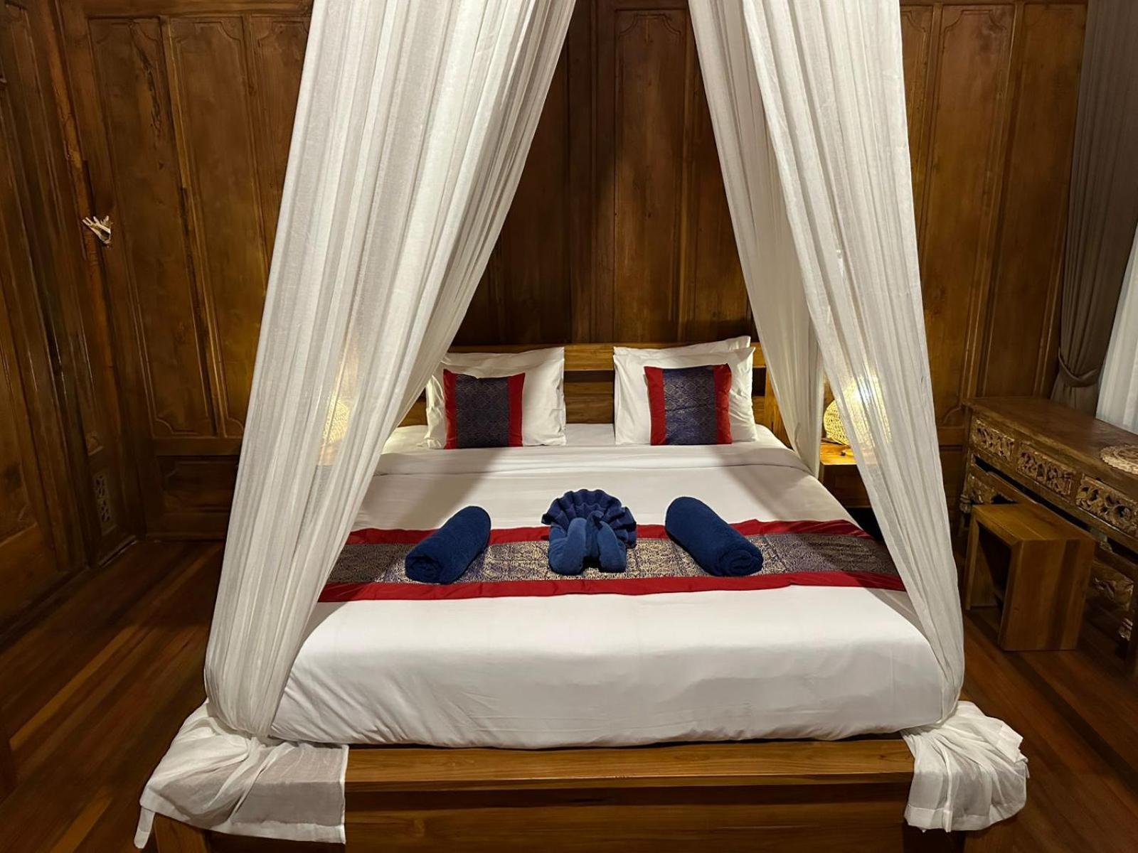 Vila Baruna Sari And Yoga Retreat *