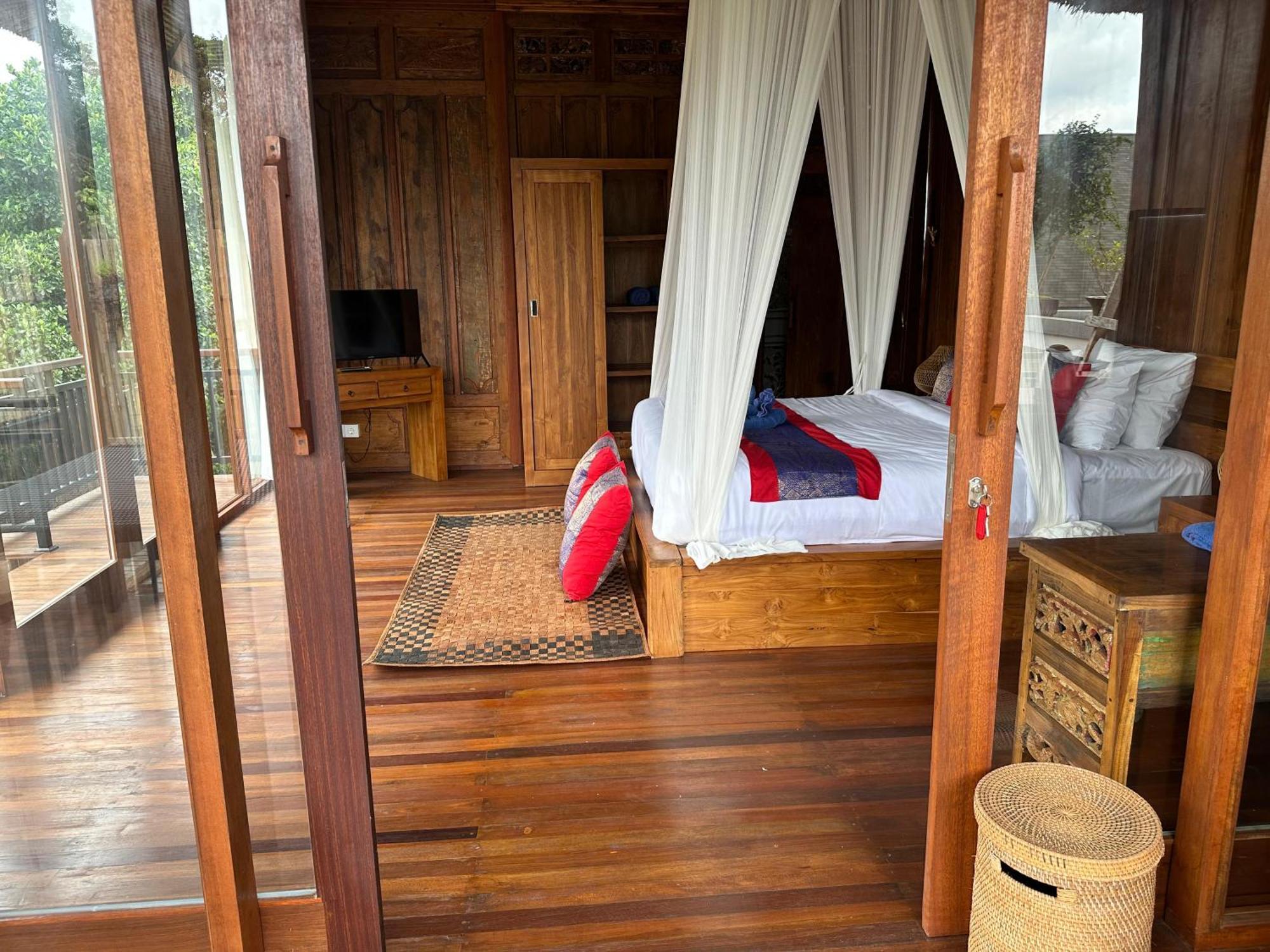Baruna Sari And Yoga Retreat Vila