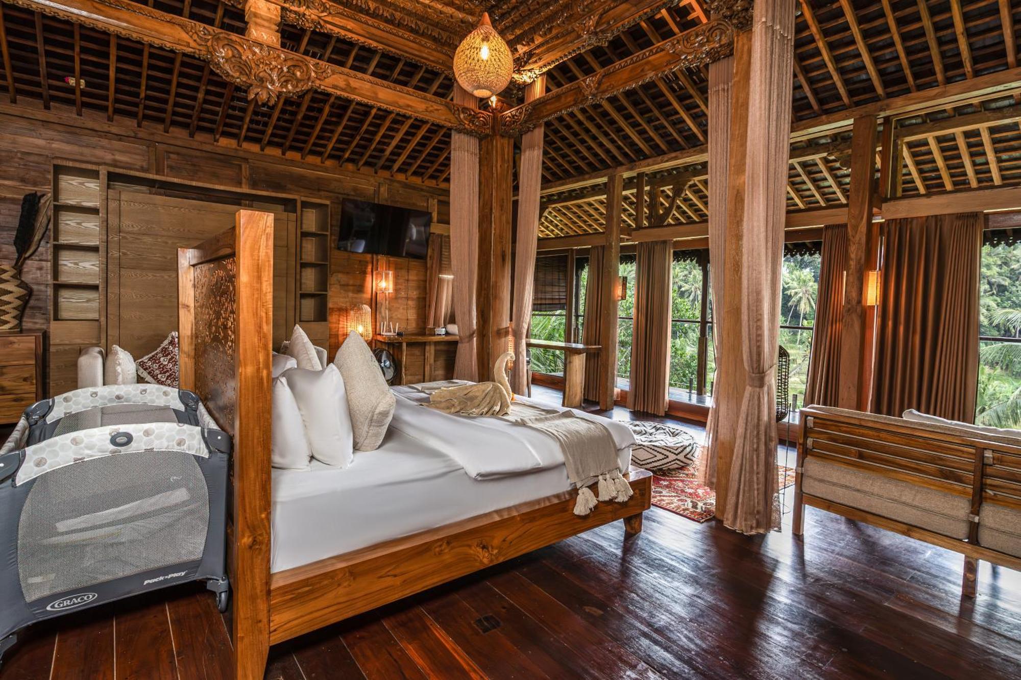 Riverside * Ubud