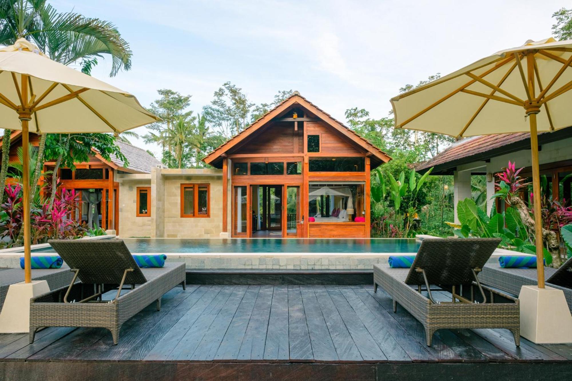 Beingsattvaa Luxury 4*