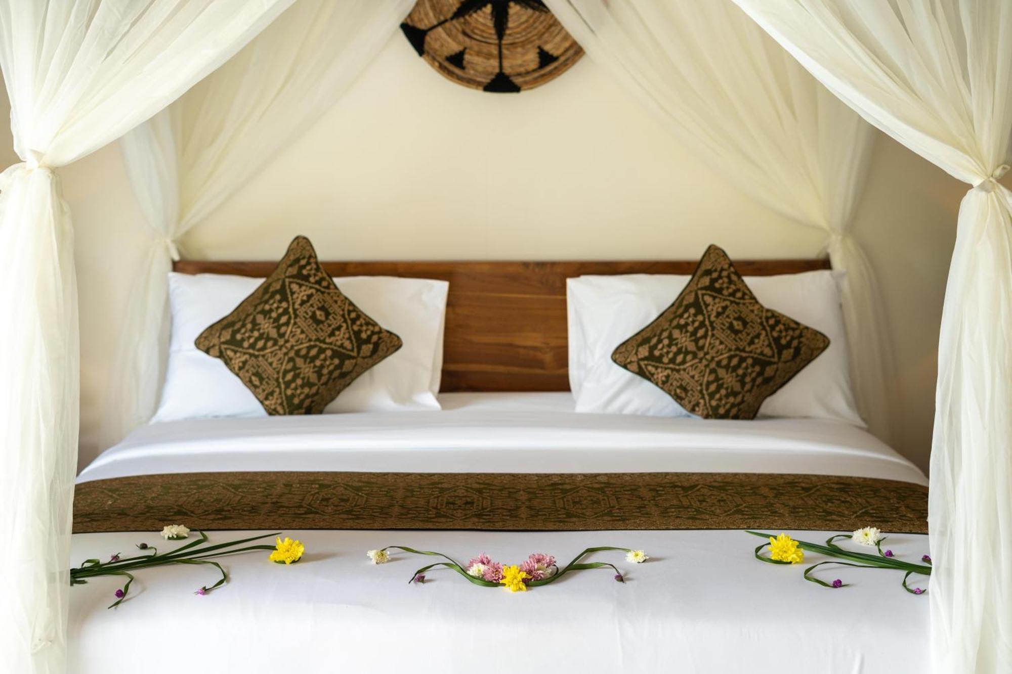 Sari Private By Travellink Bali *