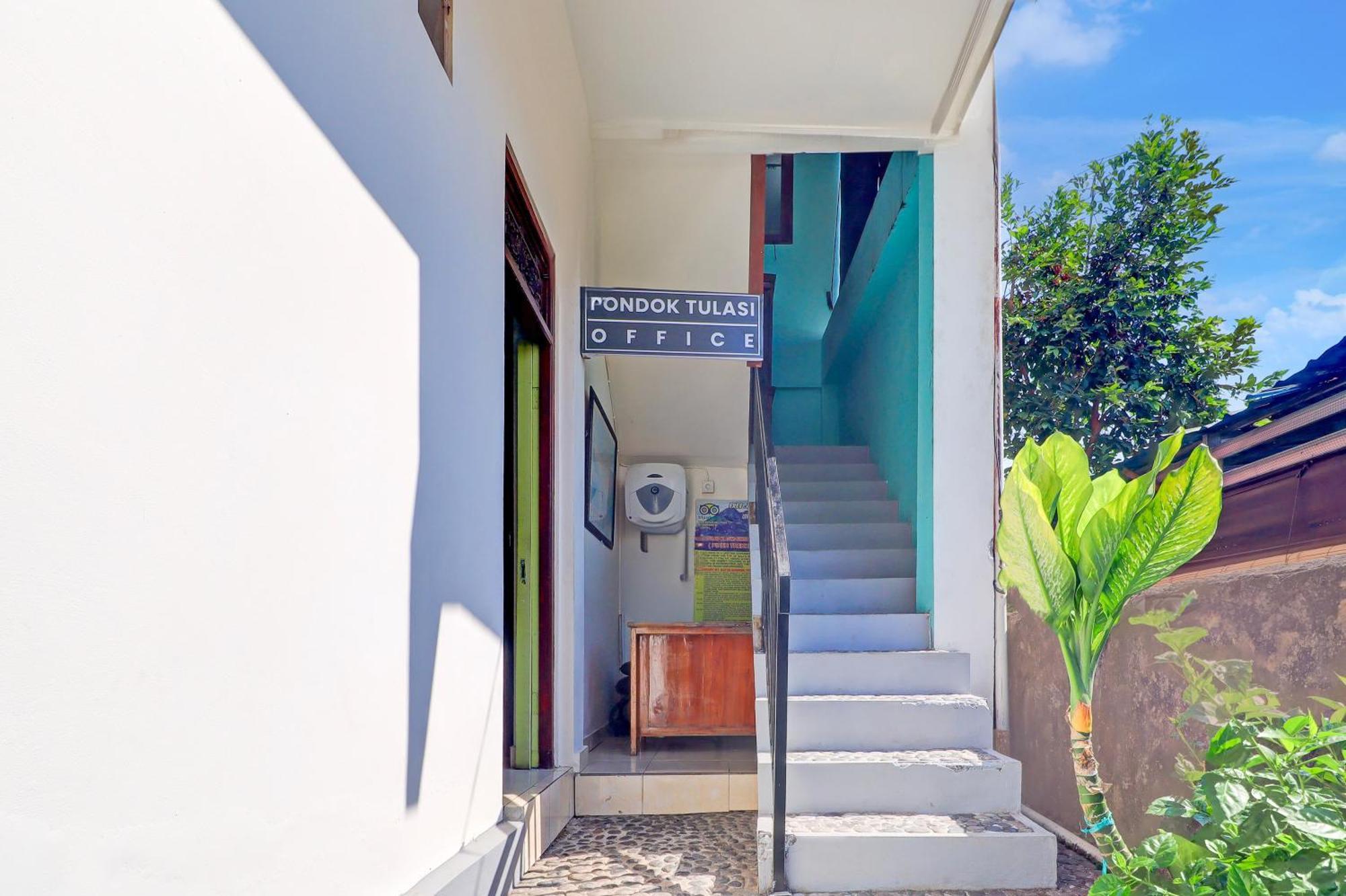 Albergue O Tulasi Near Monkey Forest
