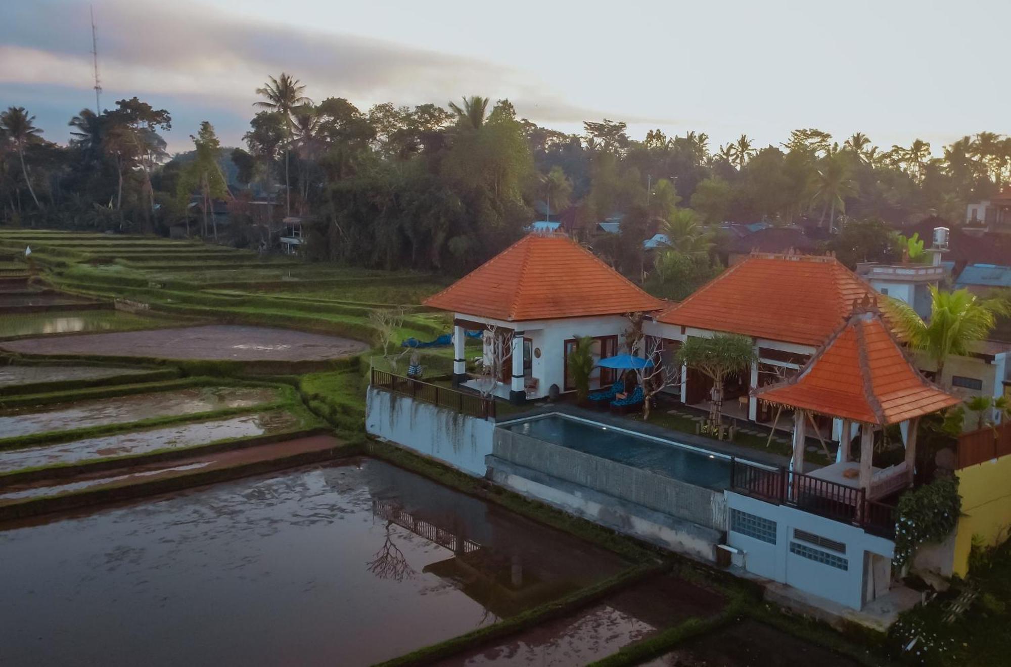 Umah Sunset Villa
