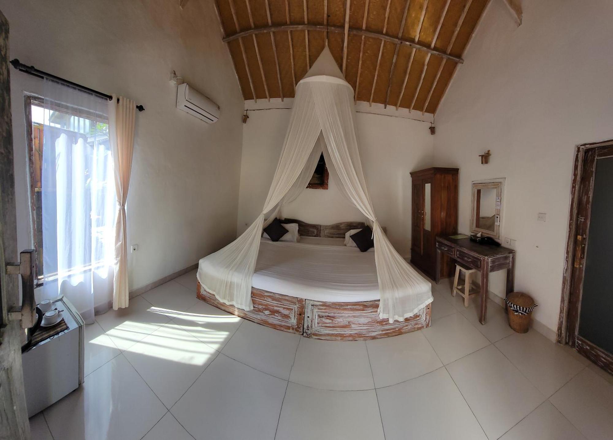 Ananda Jj & Resort *