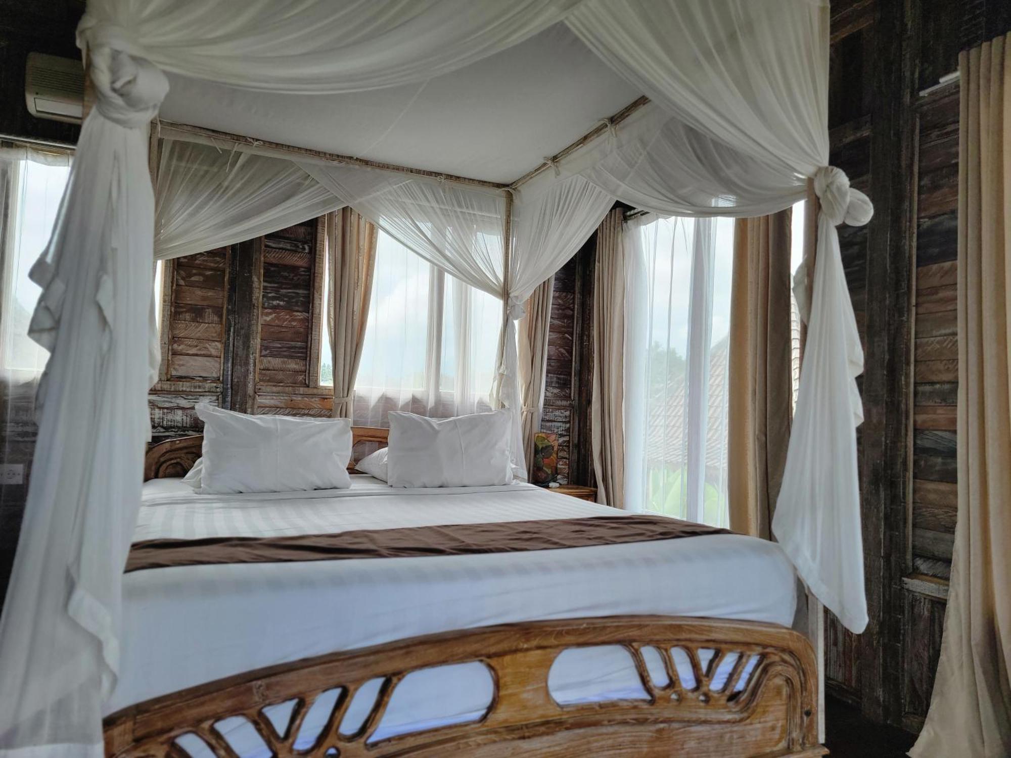 Resort Ananda Jj & Ubud
