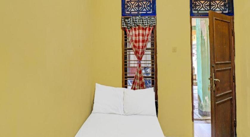 Hotel Oyo 91235 Damu 2*