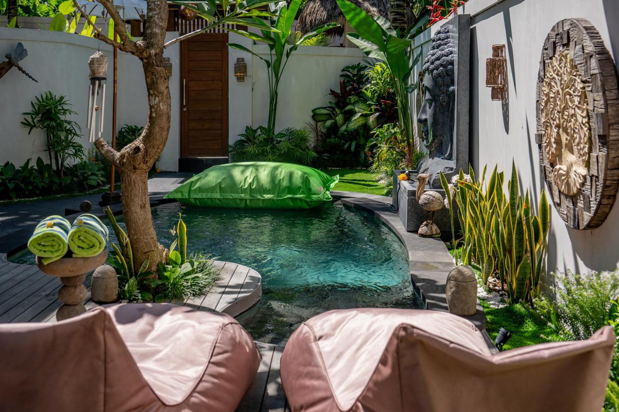 Villa Buddha Barn *