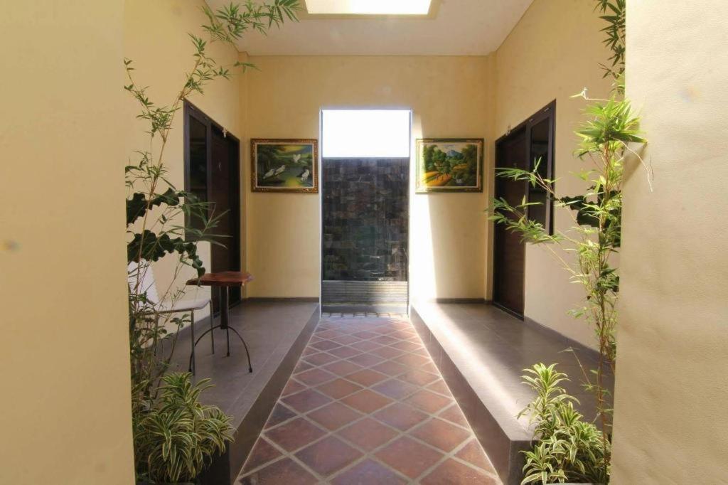 Hotel Mandari Singaraja 3*