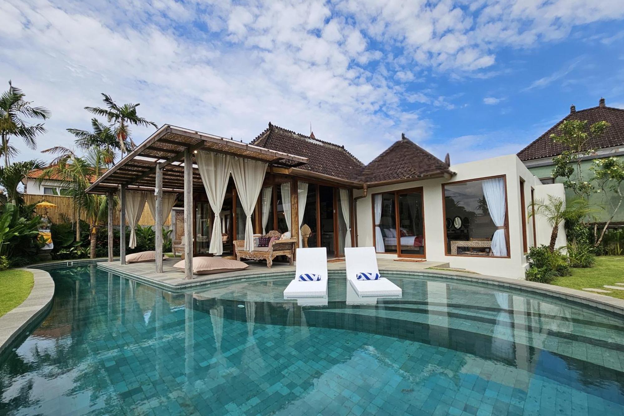 Pousada Diyara - 6000 Sq Ft Private - Stunning Rice Field View - Big Pool & Garden