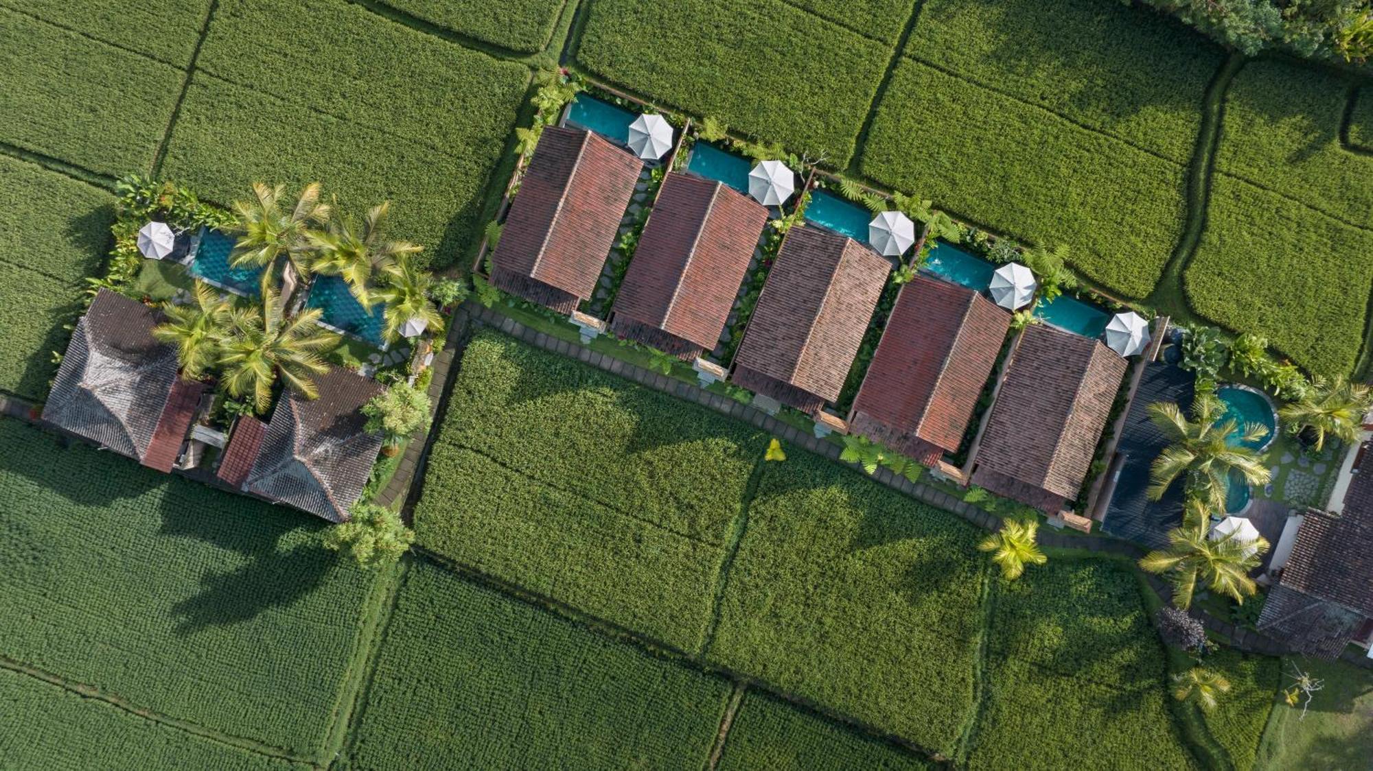 Santris By Pramana Villa *