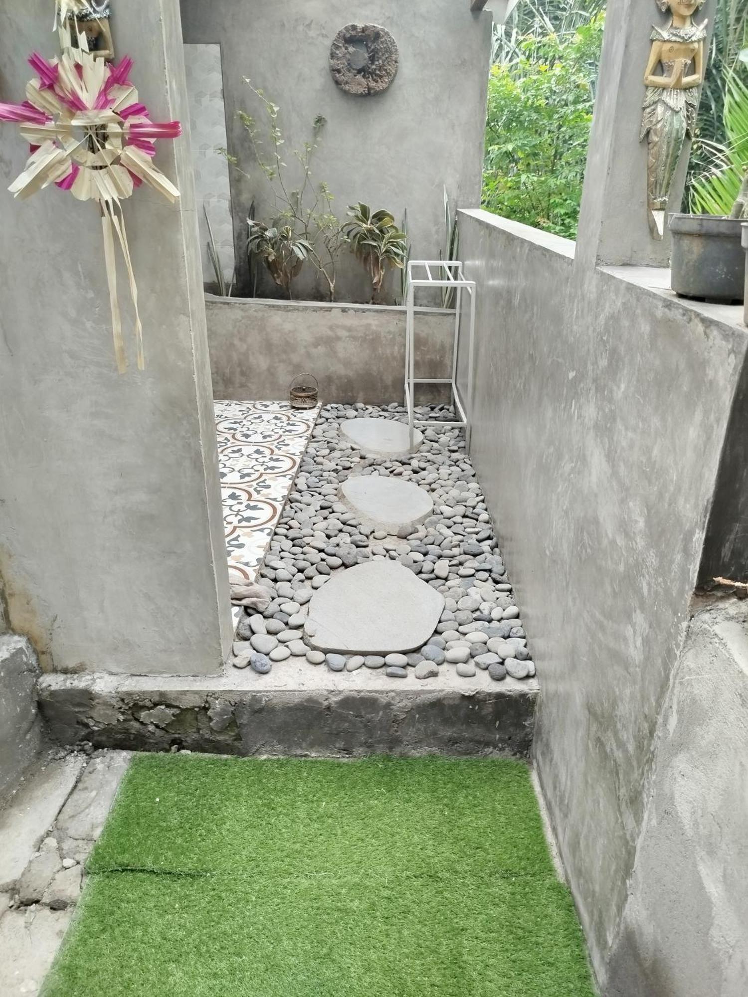 Suweta46 House *