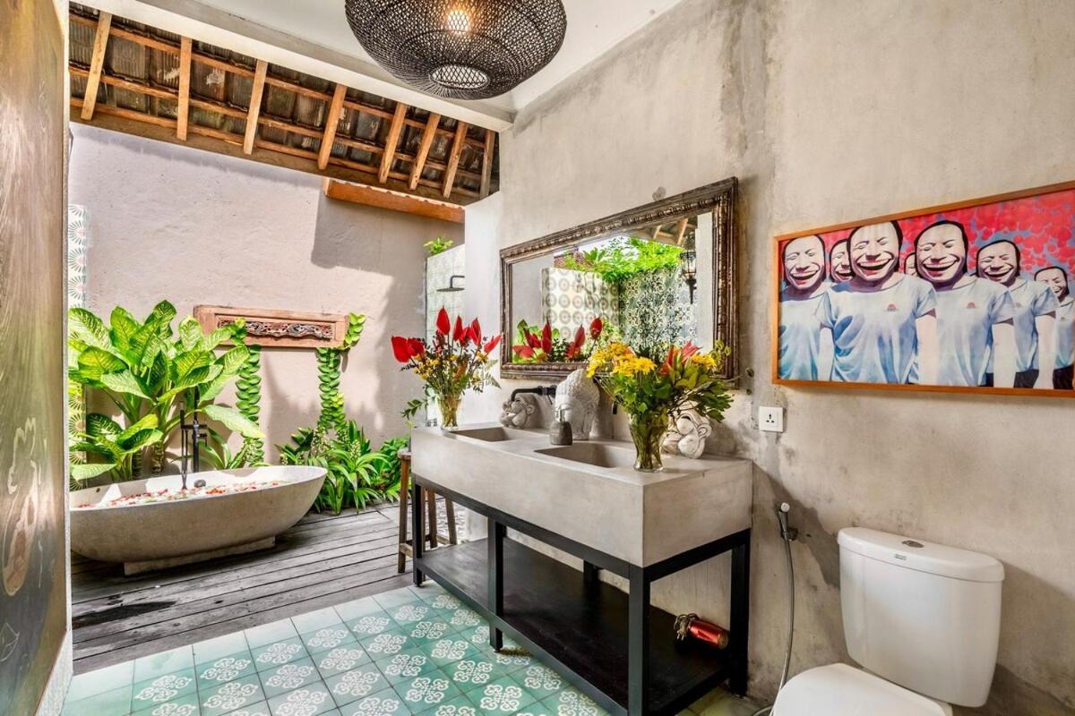 Villa Where Art And Relaxation Meet In Tropical Paradise