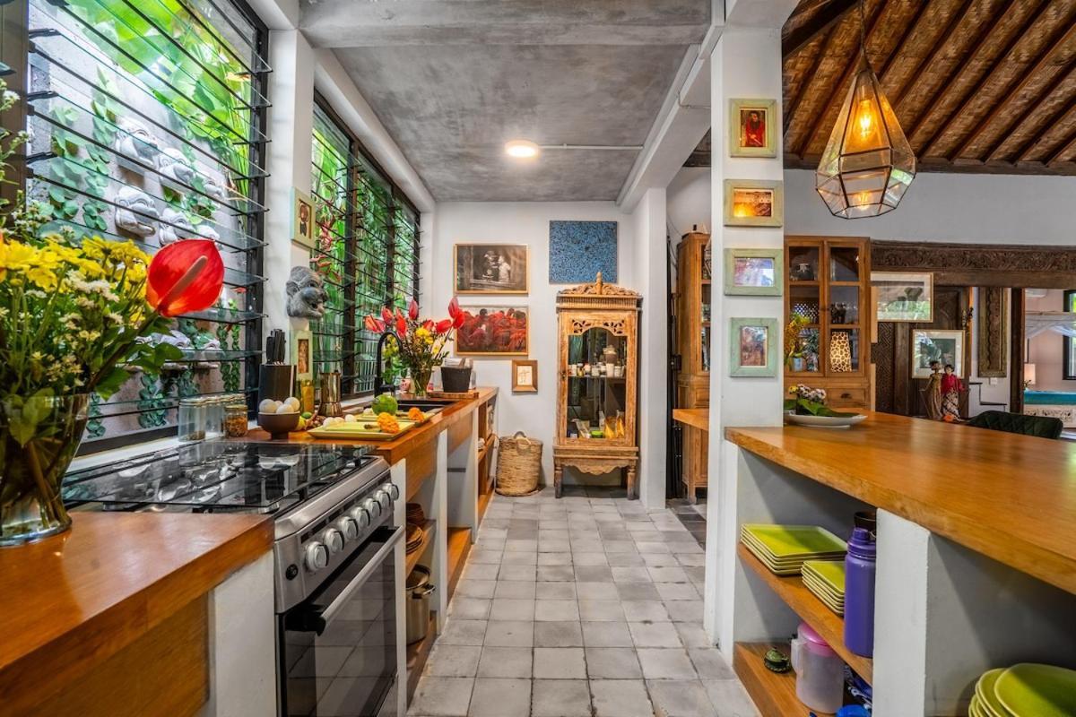 Villa Where Art And Relaxation Meet In Tropical Paradise Ubud (Bali)