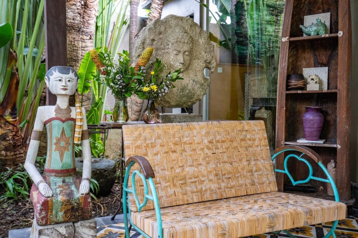 Where Art And Relaxation Meet In Tropical Paradise Villa Ubud (Bali)