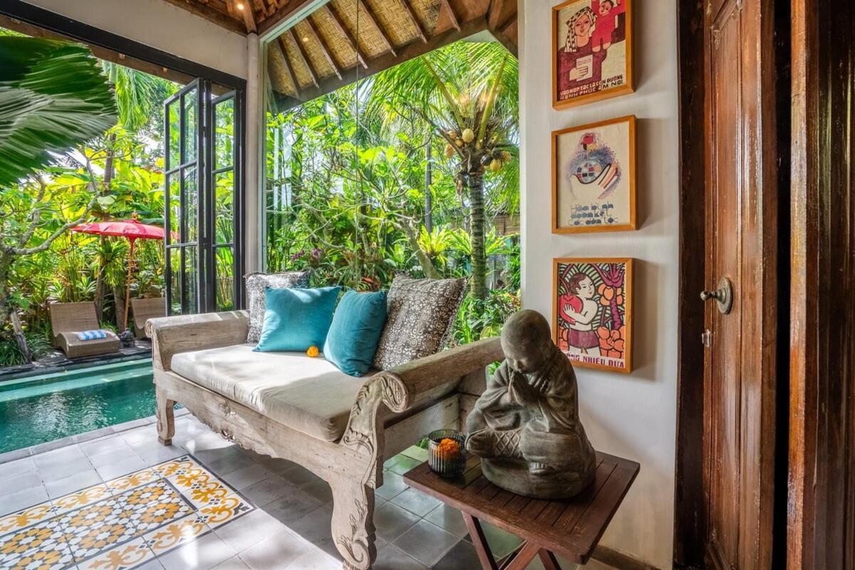 Where Art And Relaxation Meet In Tropical Paradise *