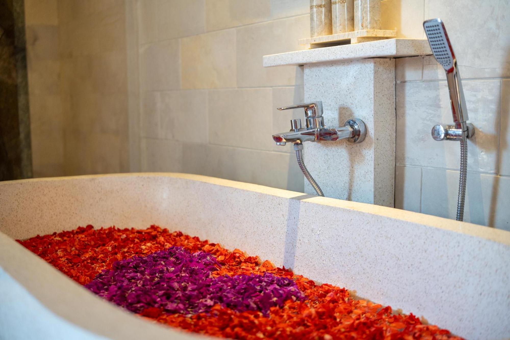 Happy Honeymoon Private * Ubud (Bali)