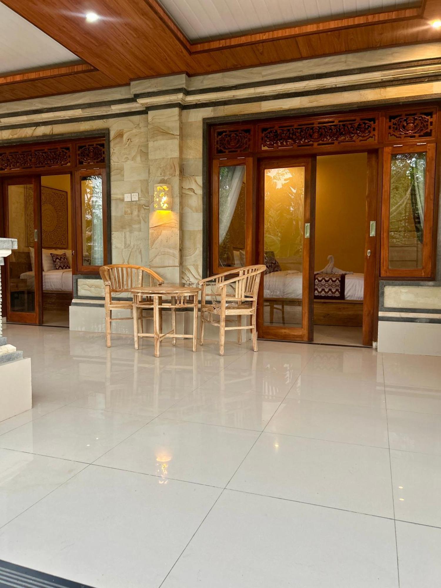 Backyard Guest house *