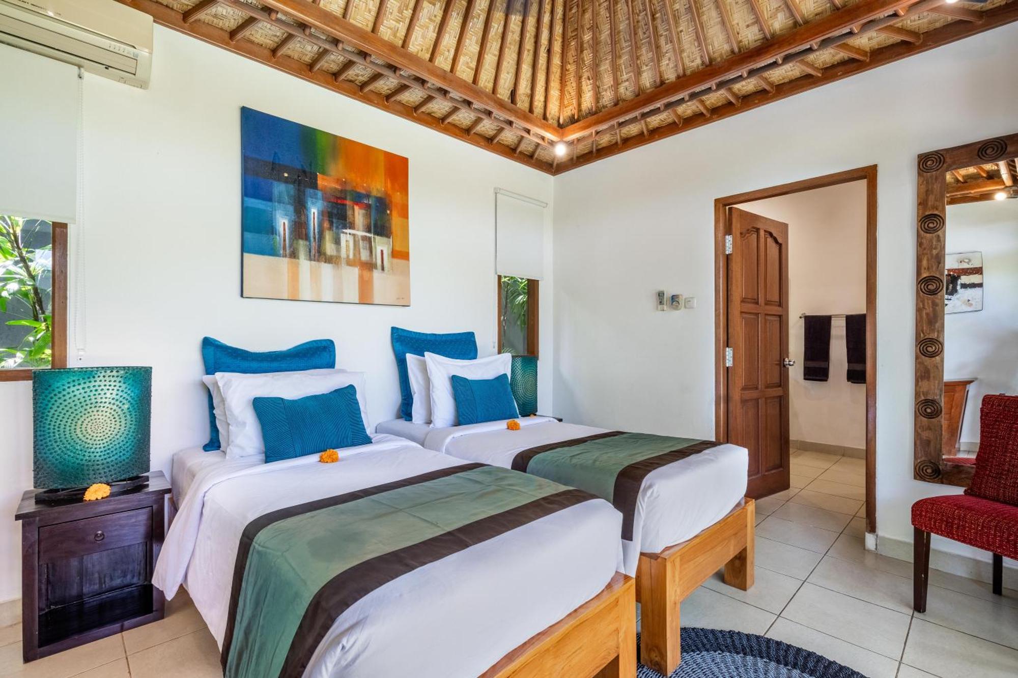 Romantica Villa *
