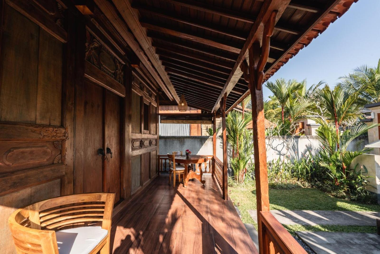 Villa The Sakara By Pramana *