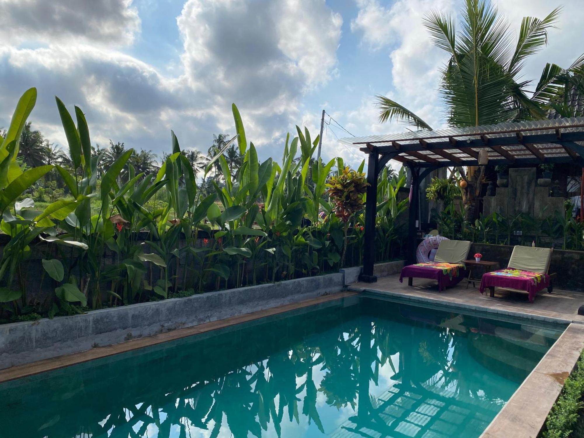 Villa Shivananda Antique By Eps *