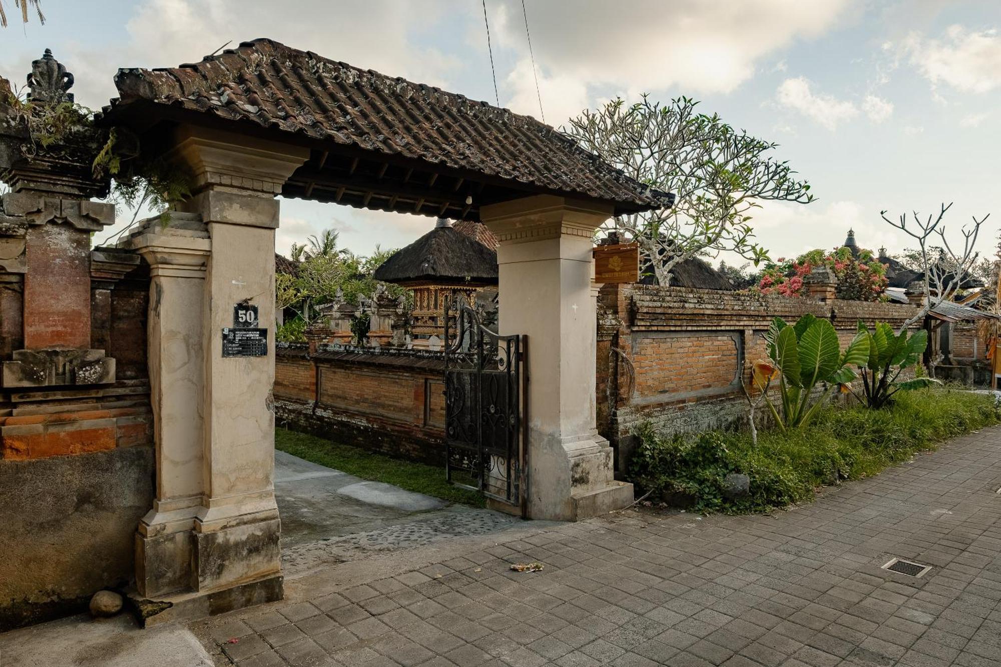 Kumala Pousada *