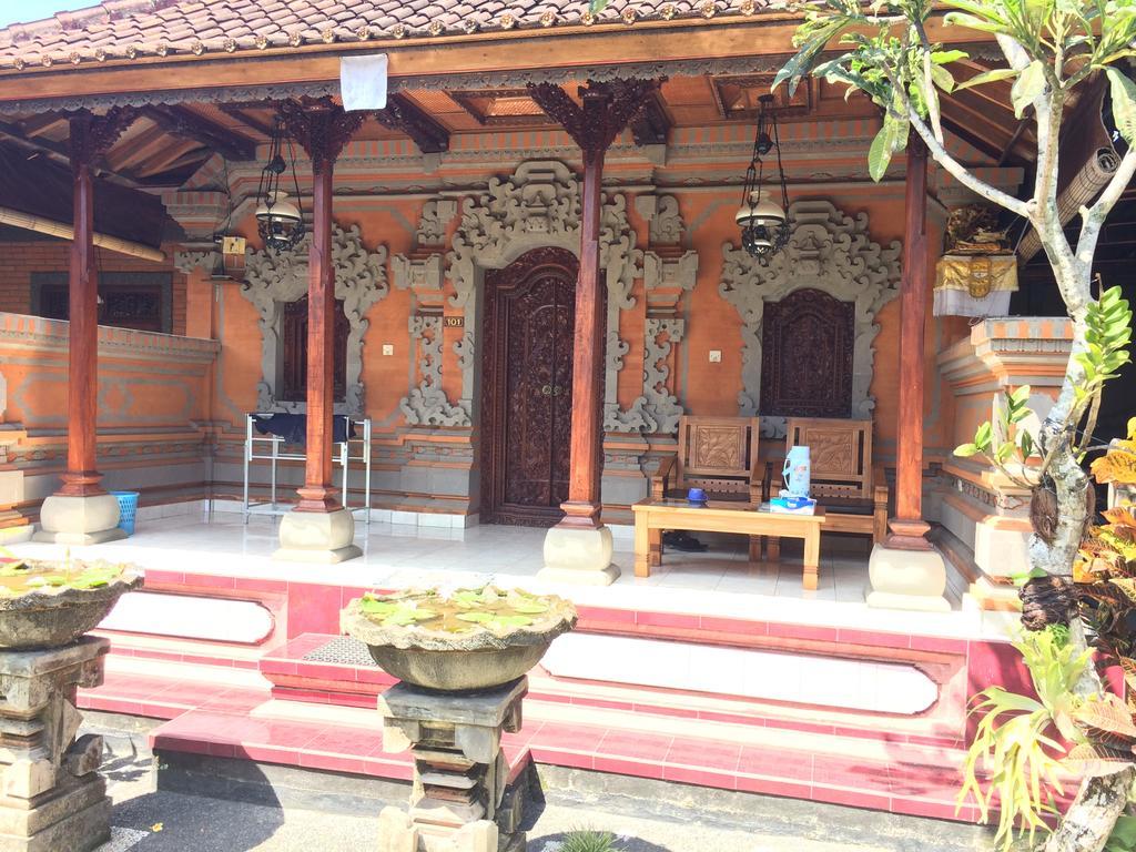 Homestay Arsa & *