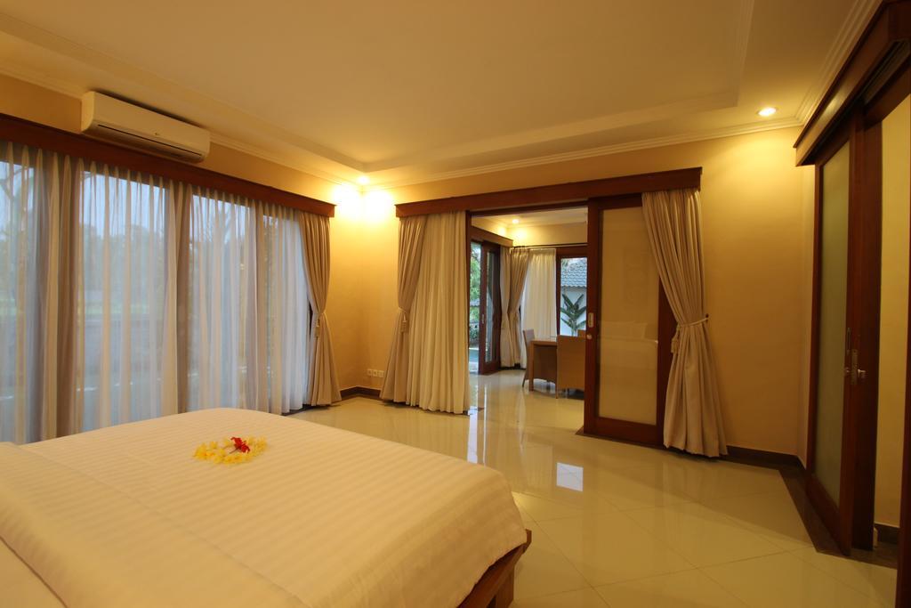 Wates Sari Gasthuis 3*