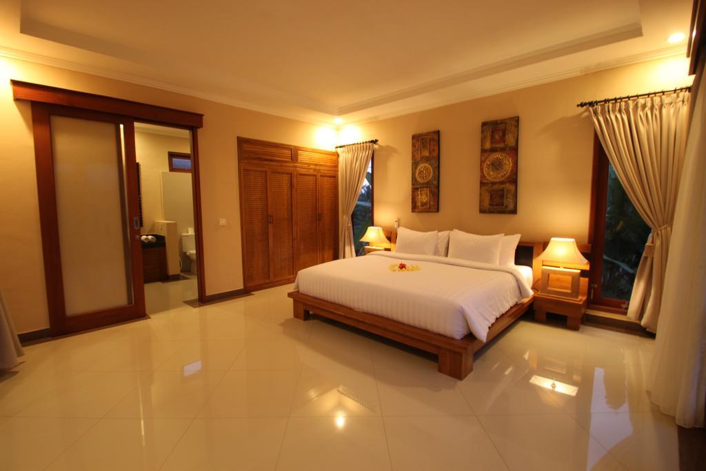Wates Sari Gasthuis 3*