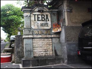 Wisma tamu Teba House *