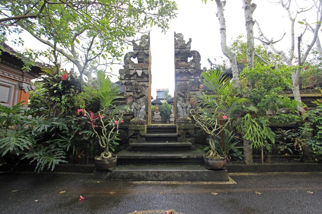 Gusti Kaler House Guest house