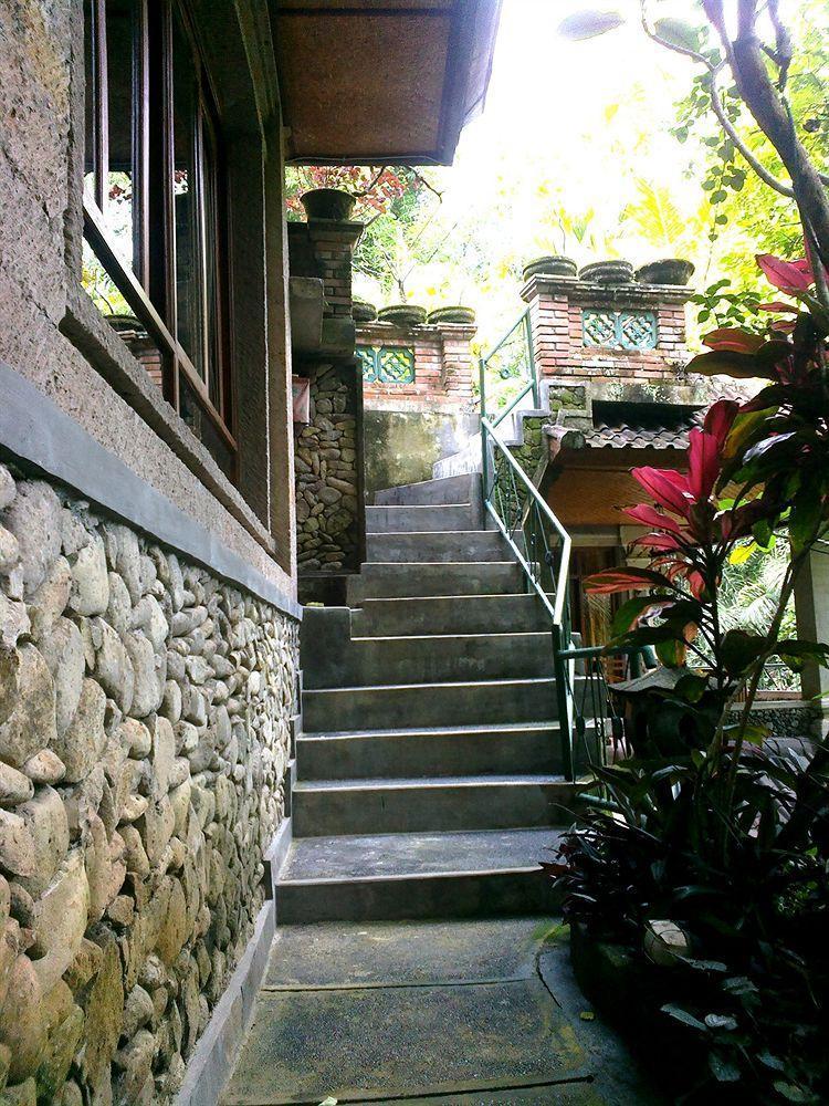 Ketut's Place 3*