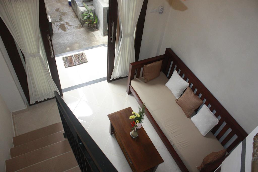 Rumah tetamu Corner