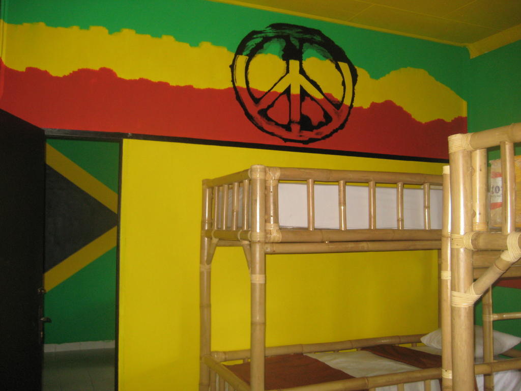 Hostel The Happy Mango Tree
