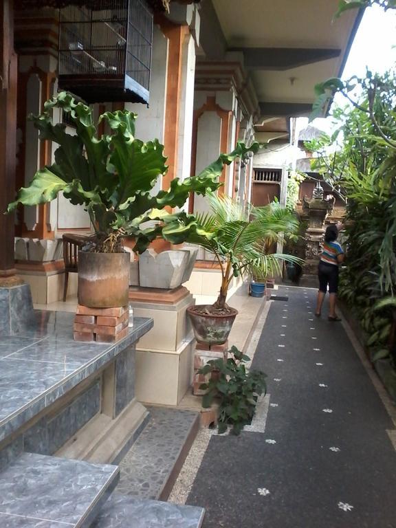 Homestay Tutick House
