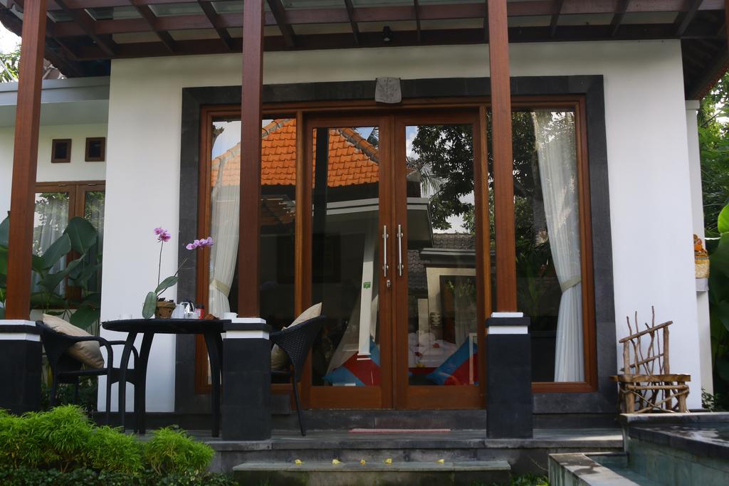 Bumbung Sari Ubud