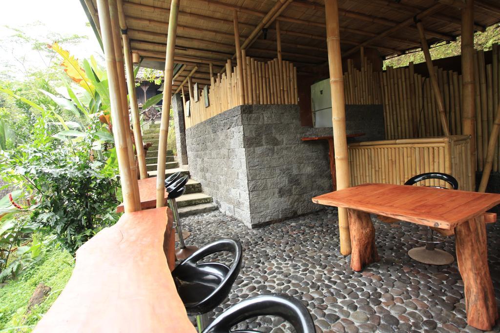 Gasthuis Jungle Holy Water Ubud