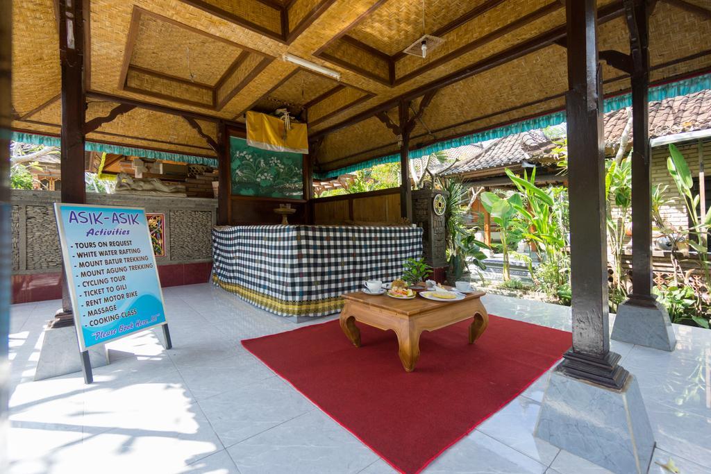 Guest house Asik Bali House 2*