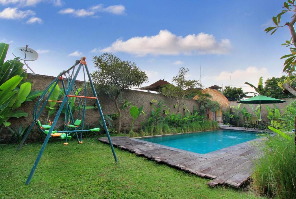 Rumah Tyang Villa