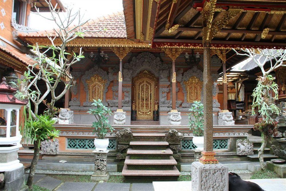 Ketut's Place 3*