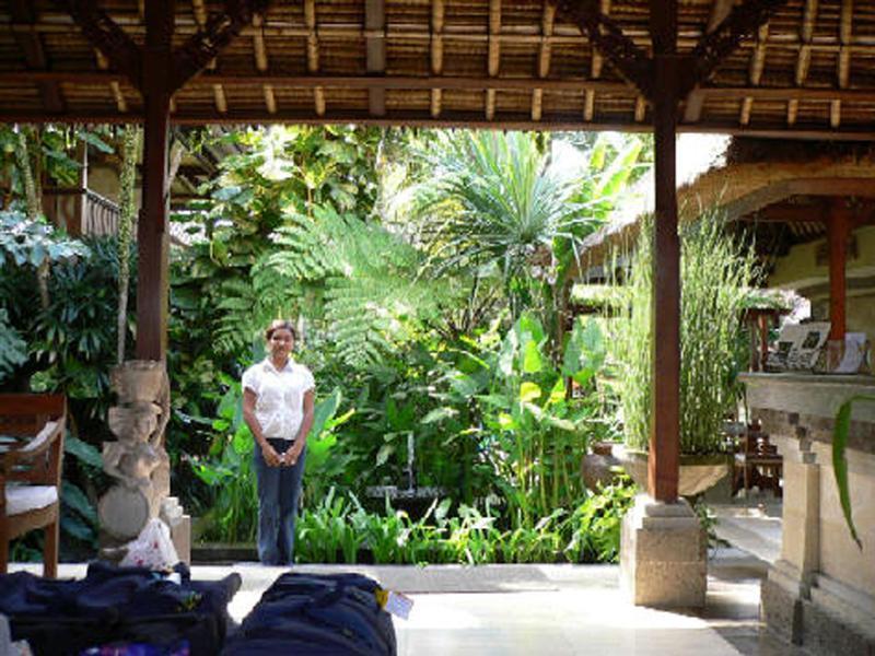Hotel Adi