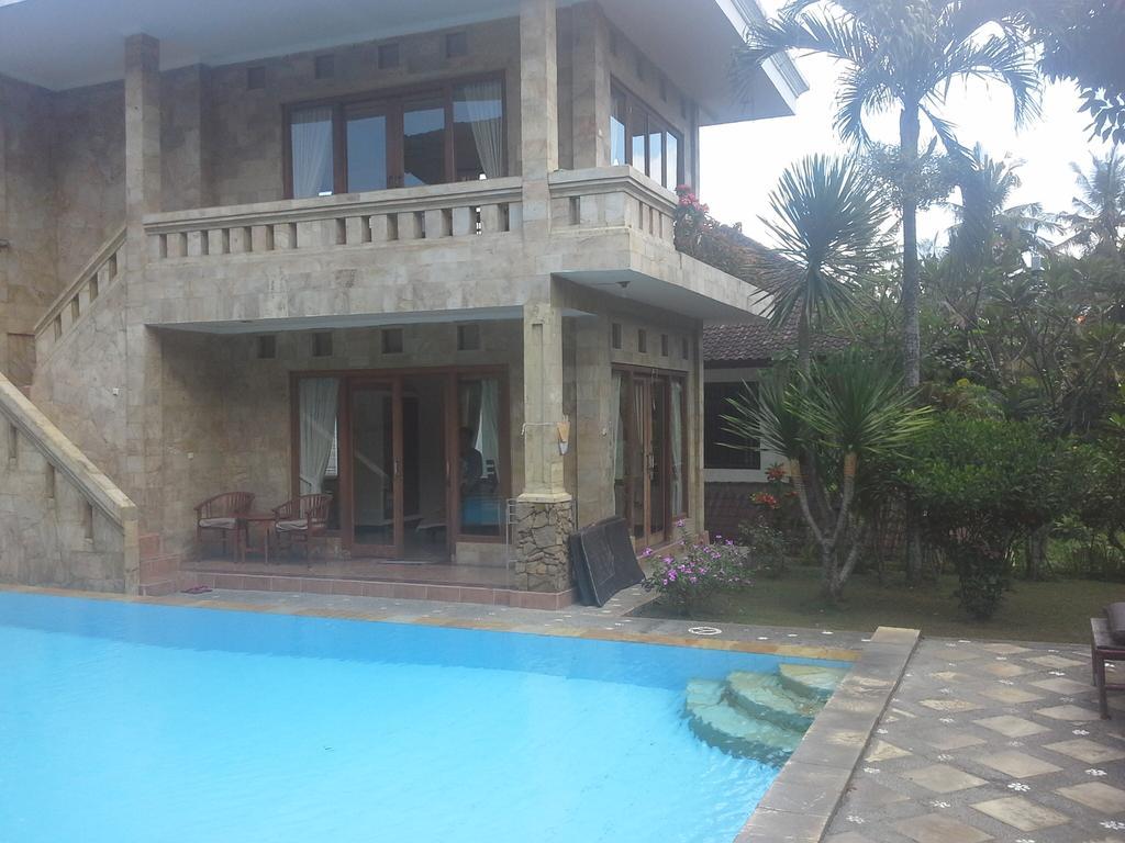 Rumah tetamu Dewi Ayu