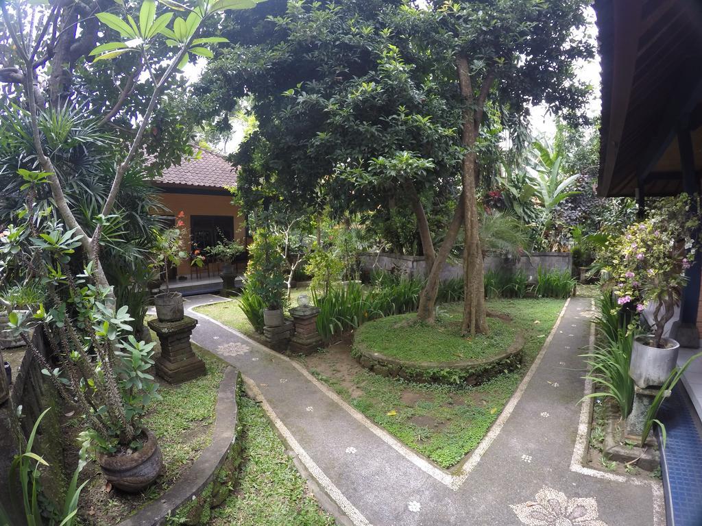 Homestay Eka's