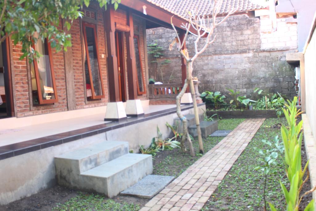 Ary House Guest house 2*