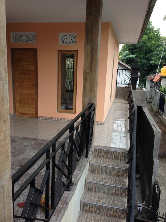 Homestay Cebluk Sari